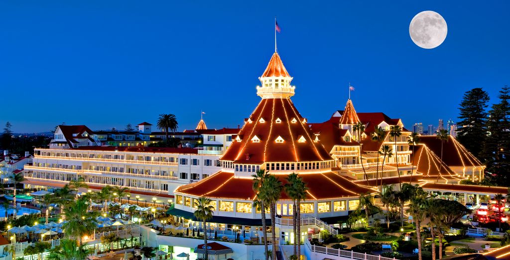 Hotel del Coronado San Diego con possibile estensione a New York