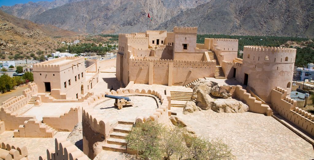 Tour dell'Oman con guida locale parlante italiano