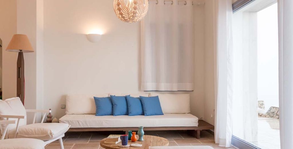 Enastron Suites Santorini 