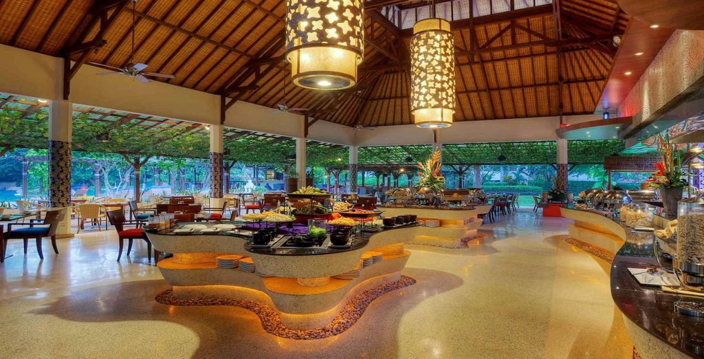 Pullman Legian 5* + Novotel Lombok 4* + Novotel Nusa Dua 5*