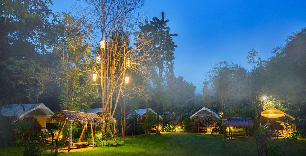 Nuovo City Hotel 4* Bangkok + Hintok River Camp Kanchanaburi + X2 Vibe Phuket Patong 4* 
