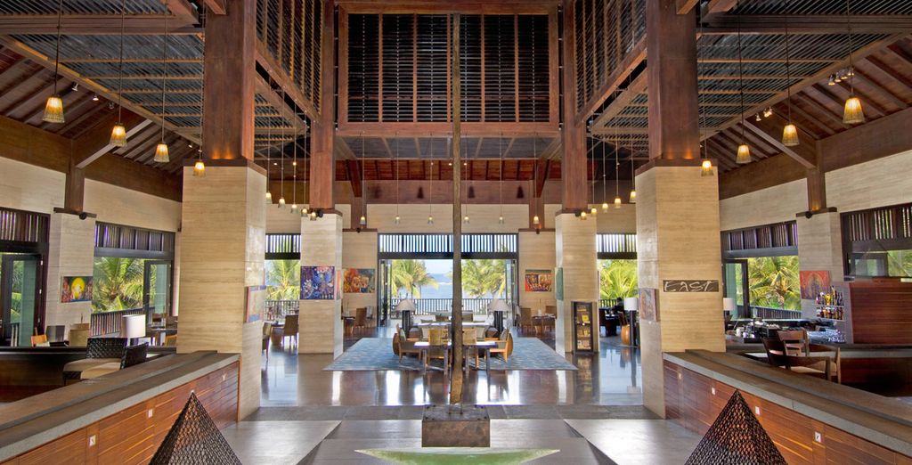 Combinato Sankara Ubud Resort 4*+ Conrad Bali 5*