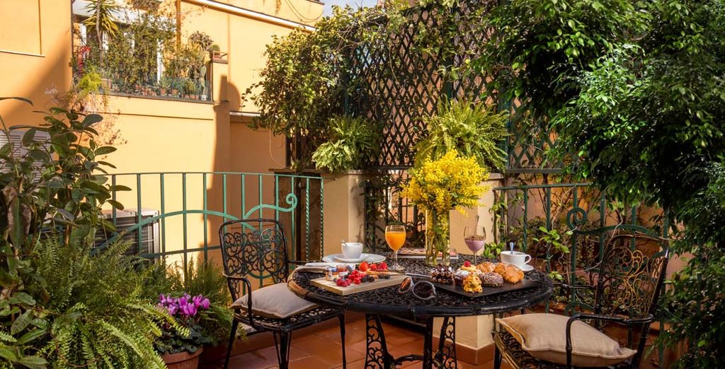 The Inn at the Spanish Steps - Small Luxury Hotel 5*