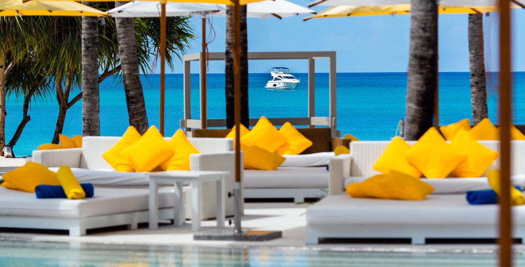 Amara Bangkok Hotel 5* & Dream Phuket Hotel 5*