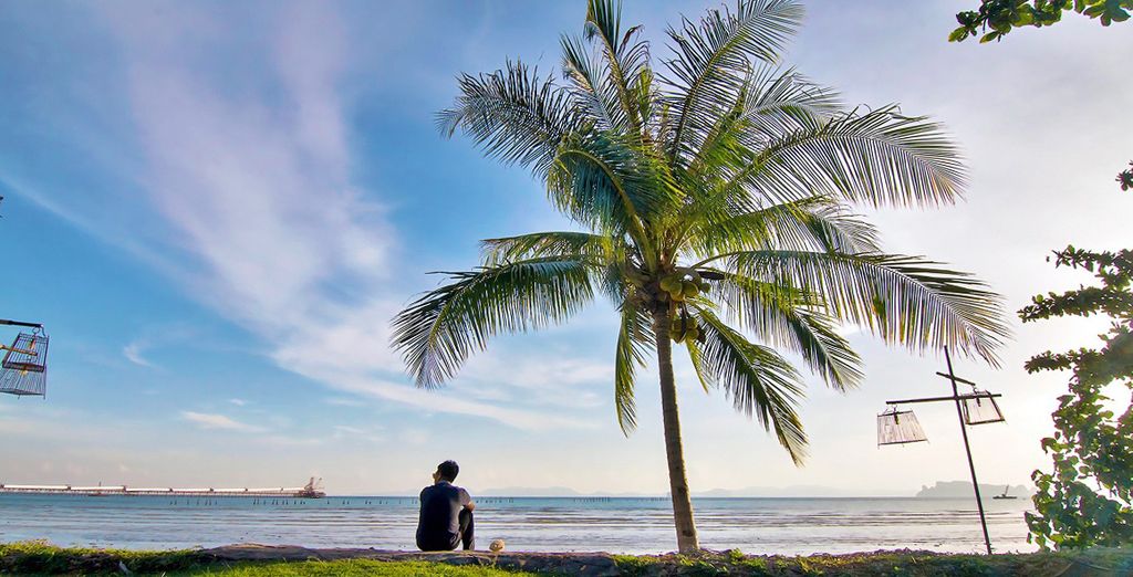 The Tide Beachfront Siray 5* & The Elements Krabi Resort 4*