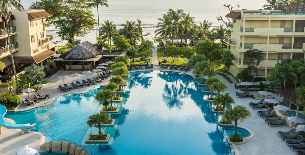 The Sukosol Hotel 5* + Phuket Marriott Resort and Spa, Merlin Beach 5* 