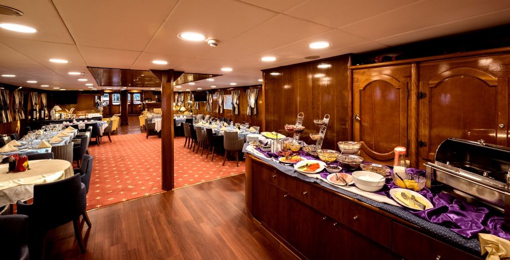 Crociera del Peloponneso + Polis Grand Hotel 4* ad Atene