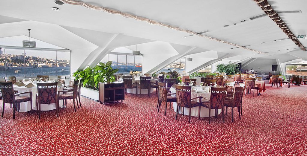 Legacy Ottoman Hotel 5*