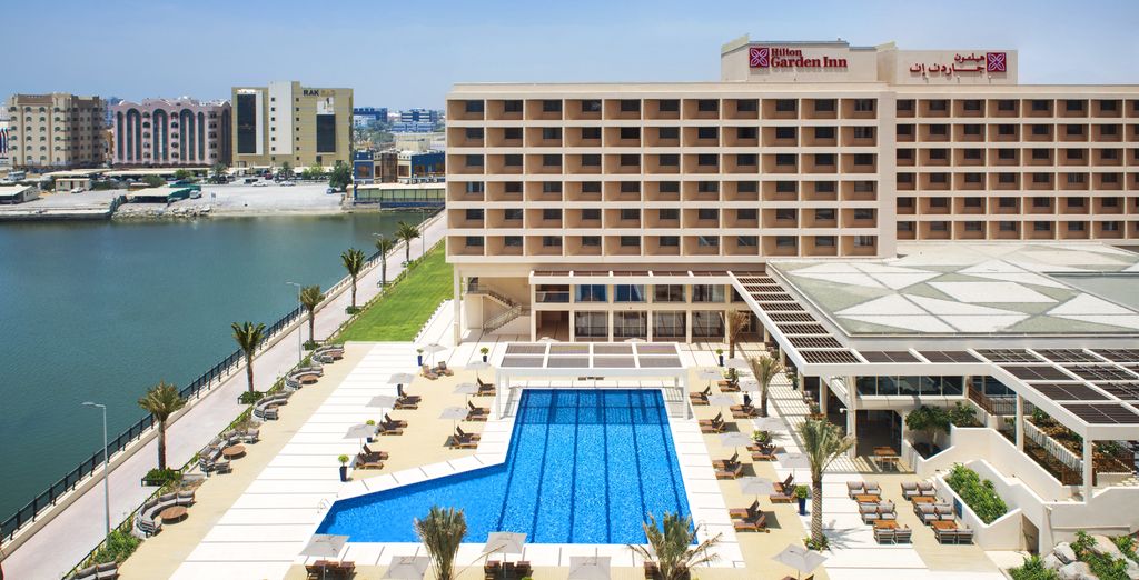 Hyatt Regency Dubai 5* + Hilton Garden Inn Ras Al Khaimah 4*