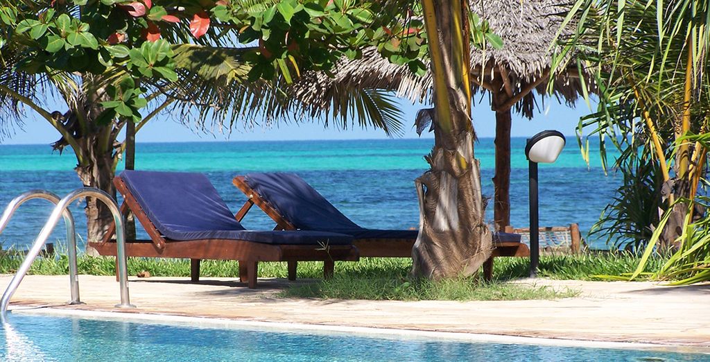 Uroa Bay Beach Resort 4*