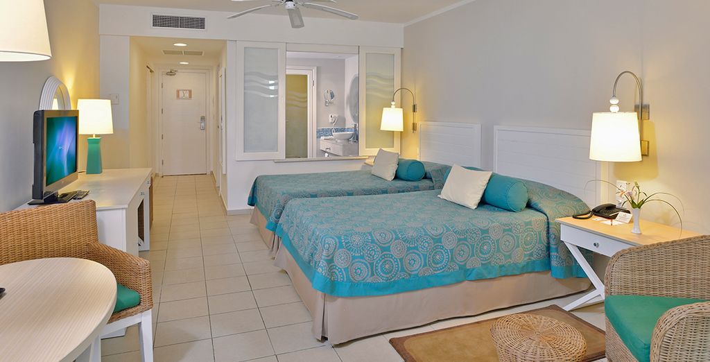 H10 Panorama Hotel 4* + Meliá Marina Varadero 5*