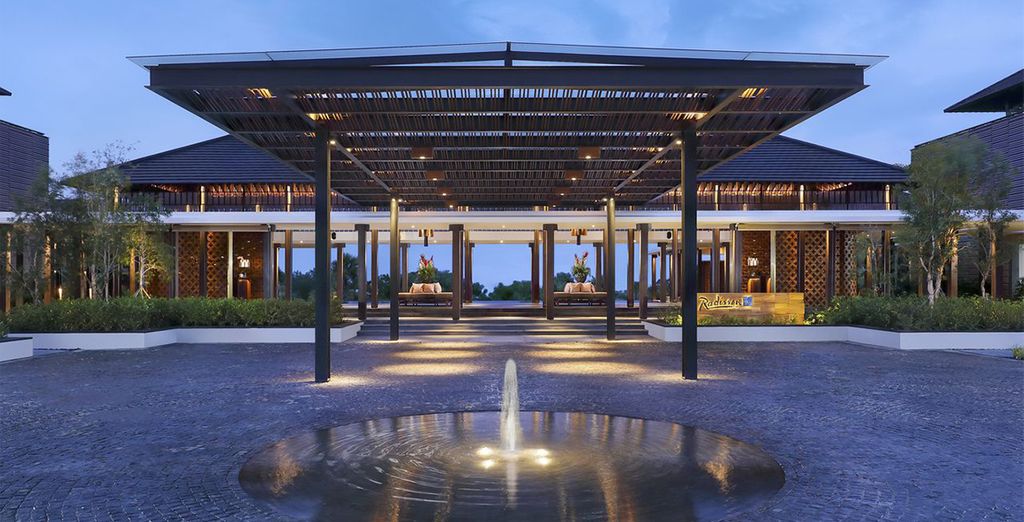 Adiwana Monkey Forest Ubud 4* + Radisson Blu Bali Uluwatu 5*