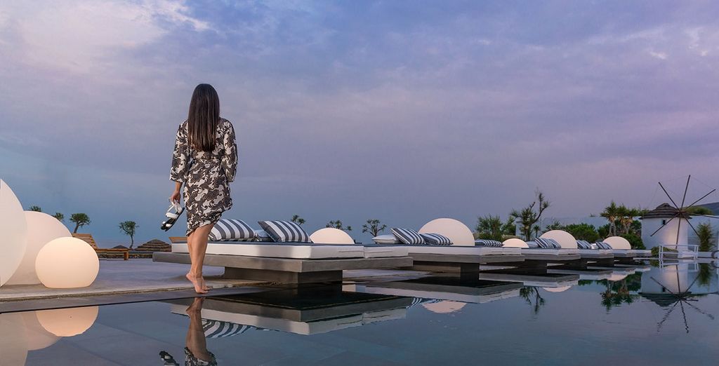 Mediterranean Beach Hotel 4*