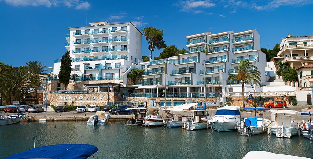 Aparthotel PortoDrach 4*