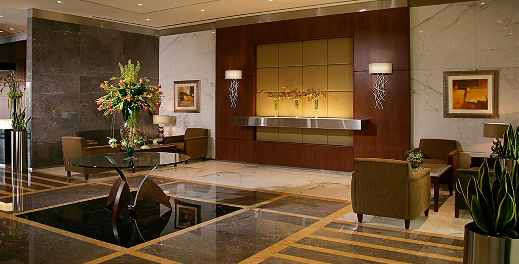 Jumeirah Etihad Towers 5* + Al Ain Rotana 5*