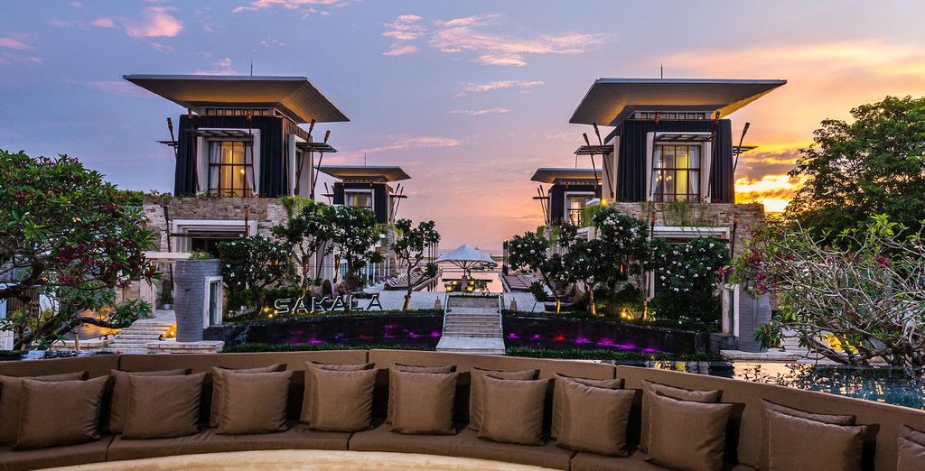 Royal Tulip Visesa 5* & The Sakala Resort Bali 5*