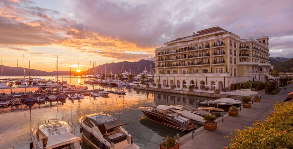 Regent Porto Montenegro 5*