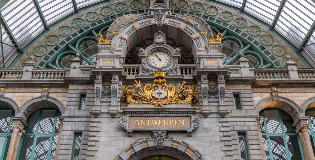 NH Collection Antwerp Centre 4*