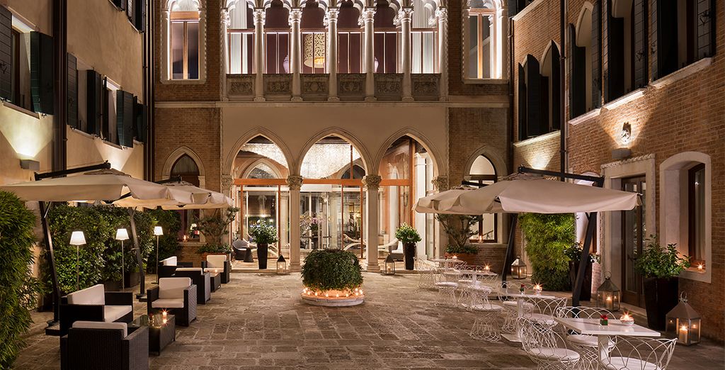 Sina Centurion Palace 5*