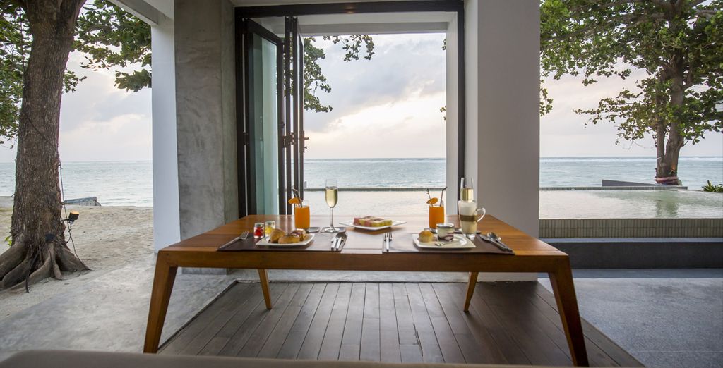 Galleria 12 Bangkok Hotel by Compass Hospitality 4* + X2 Koh Samui Resort 5*