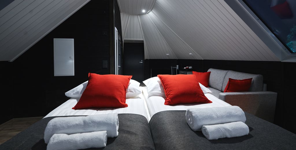 Hotel Apukka Arctic Resort con possibile soggiorno a Helsinki