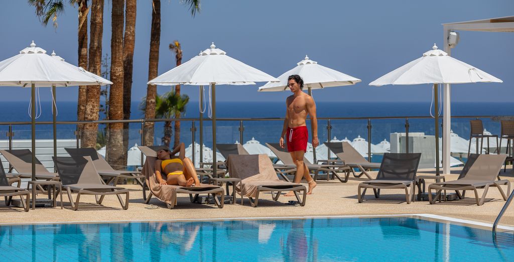 Leonardo Crystal Cove Hotel & Spa - by the Sea 4* - Adults Only