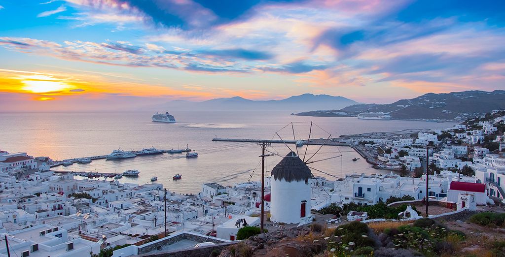 Tour delle Cicladi con estensione a Paros