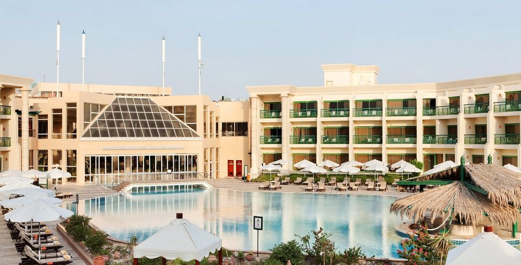 Crociera sul Nilo 5* e Hilton Hurghada 5*