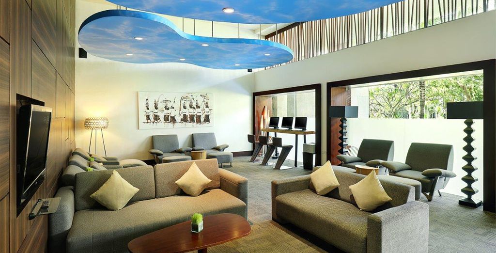 Pullman Legian 5* + Novotel Lombok 4* + Novotel Nusa Dua 5*