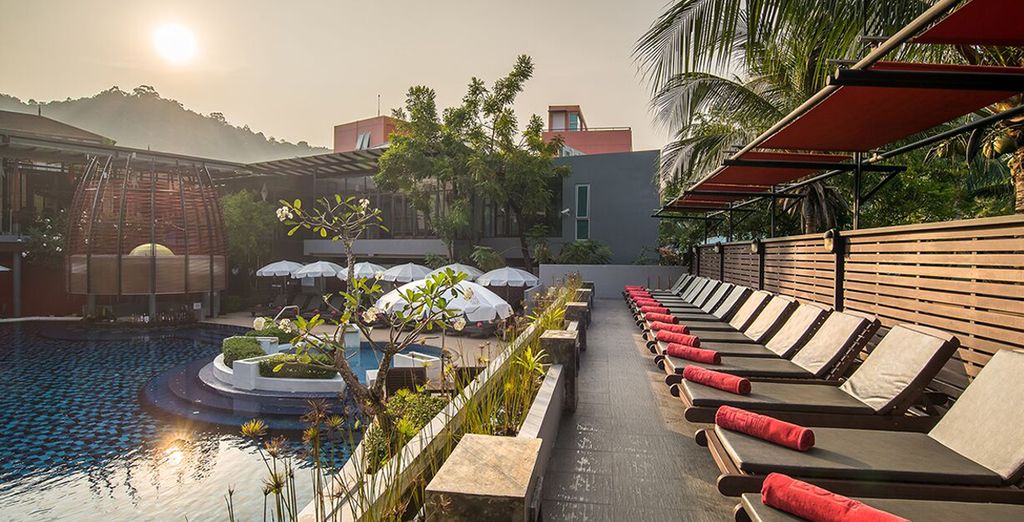 Centre Point Hotel Silom Bangkok 4* & Red Ginger Chic Resort 4*