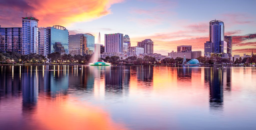Hilton Orlando Lake Buena Vista 4* + The Clinton South Beach 4*