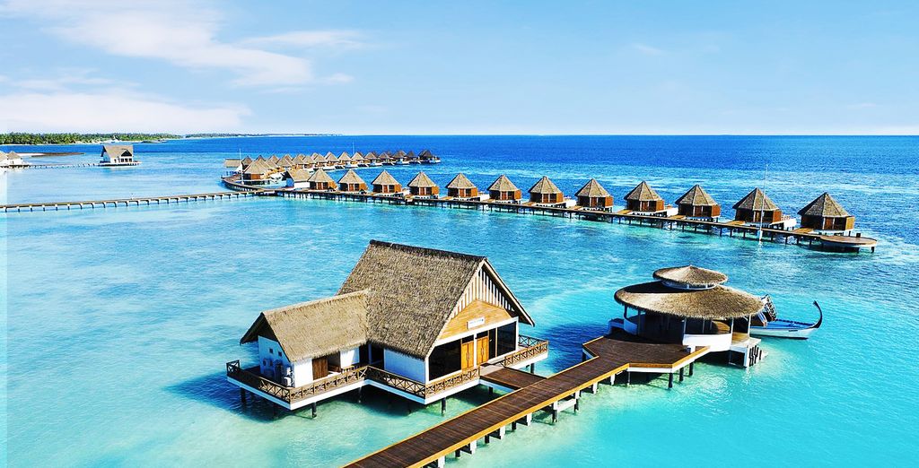 Reviews Mercure Maldives Kooddoo Resort 4* Kooddoo Island Voyage