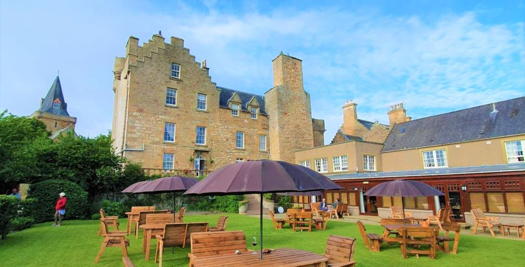 Whisky Tasting Package at Dornoch Castle Hotel Dornoch Up to 70 Voyage Privé