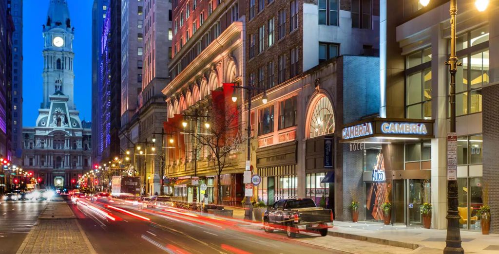Cambria Hotel Philadelphia Downtown Center City
