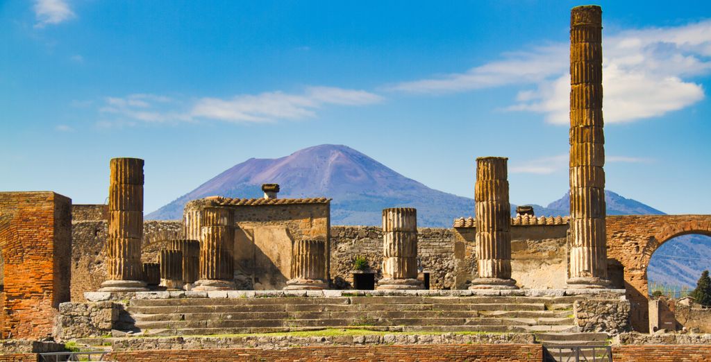 5-night trip: Naples and Campania