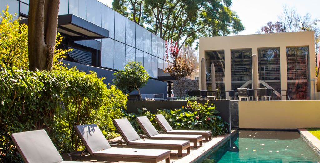 Ten Bompas Hotel 5*