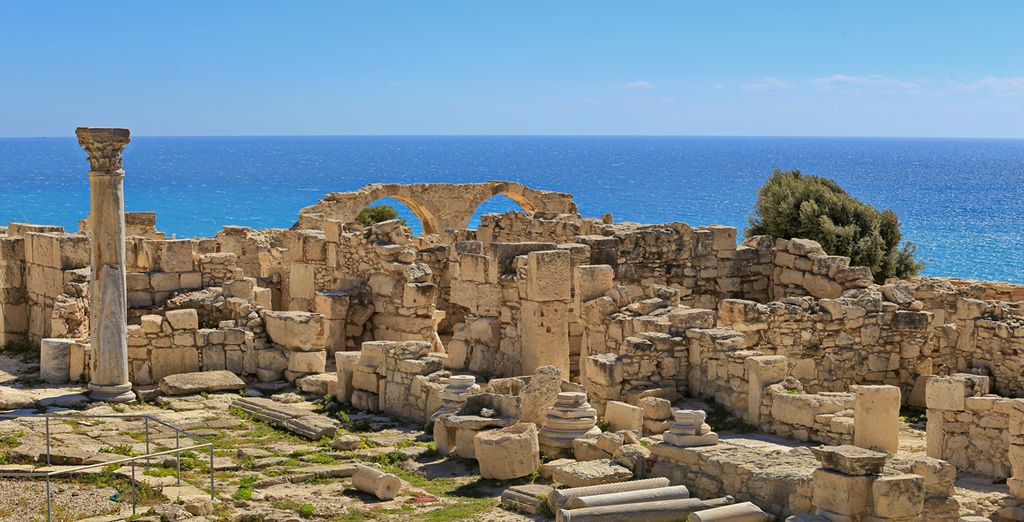 Discover Cyprus and its history with Voyage Privé