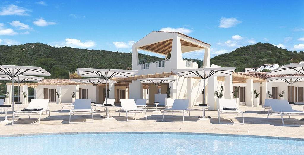 Club Essence Porto Ottiolu Resort 4*