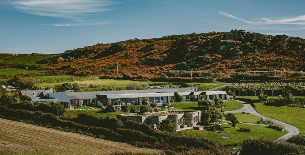 Soar Mill Cove Hotel 4*