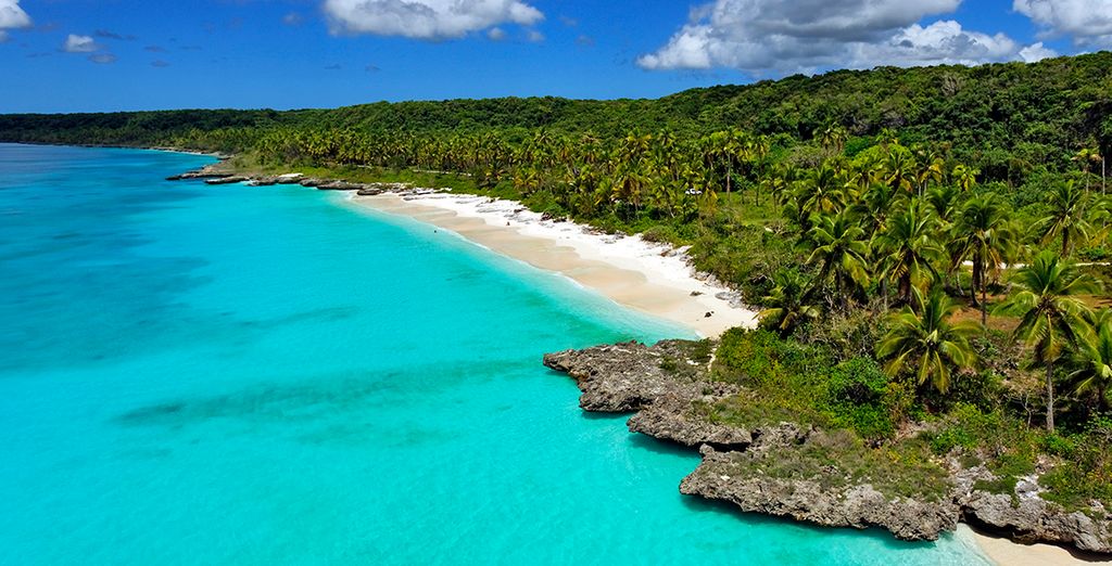 Tour of New Caledonia with Island Excursions