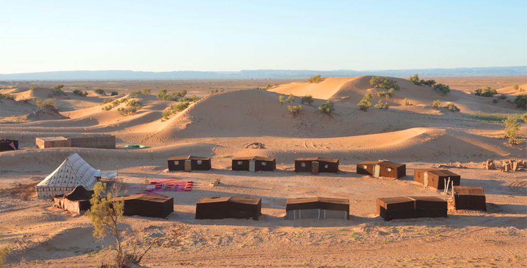 Erg Lihoudi Camp - Luxury Tent in the desert of Morocco