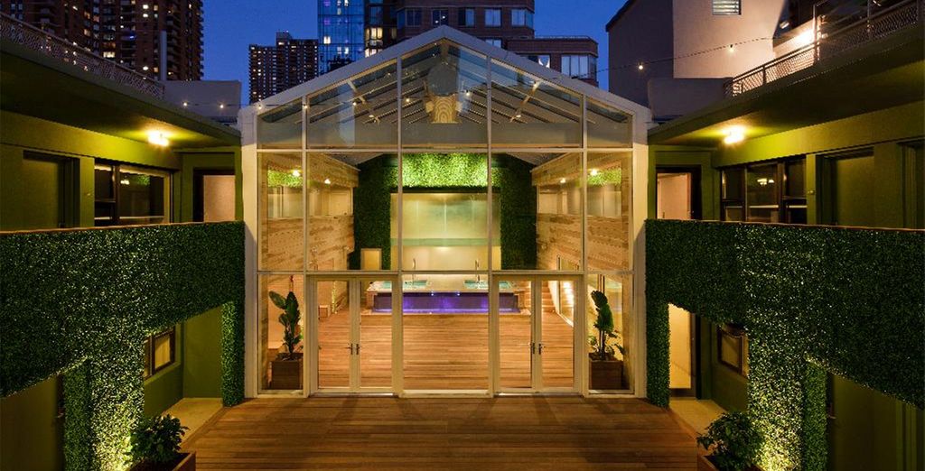 The Out NYC 4*