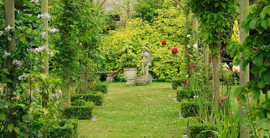 Farthings Country House Hotel