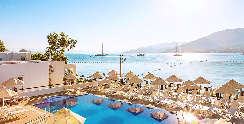 Sina Hotel 4* – Adults Only