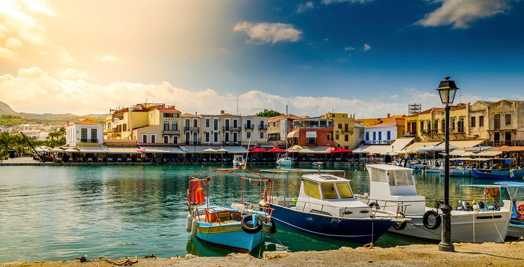 Discover the beautiful Greece's island, Crete