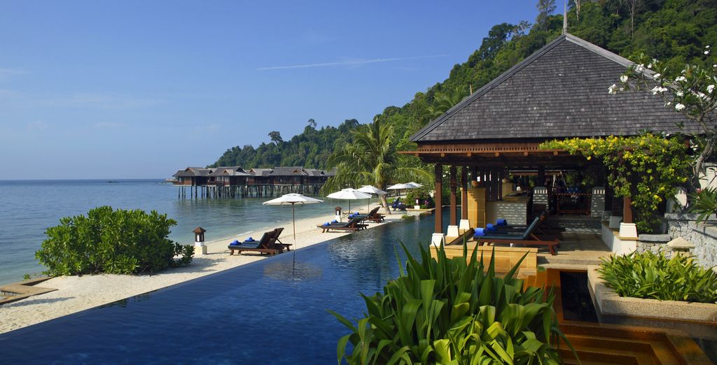 Hotel Stripes Kuala Lumpur 5* & Pangkor Laut Resort 5* - best hotel in Kuala Lumpur