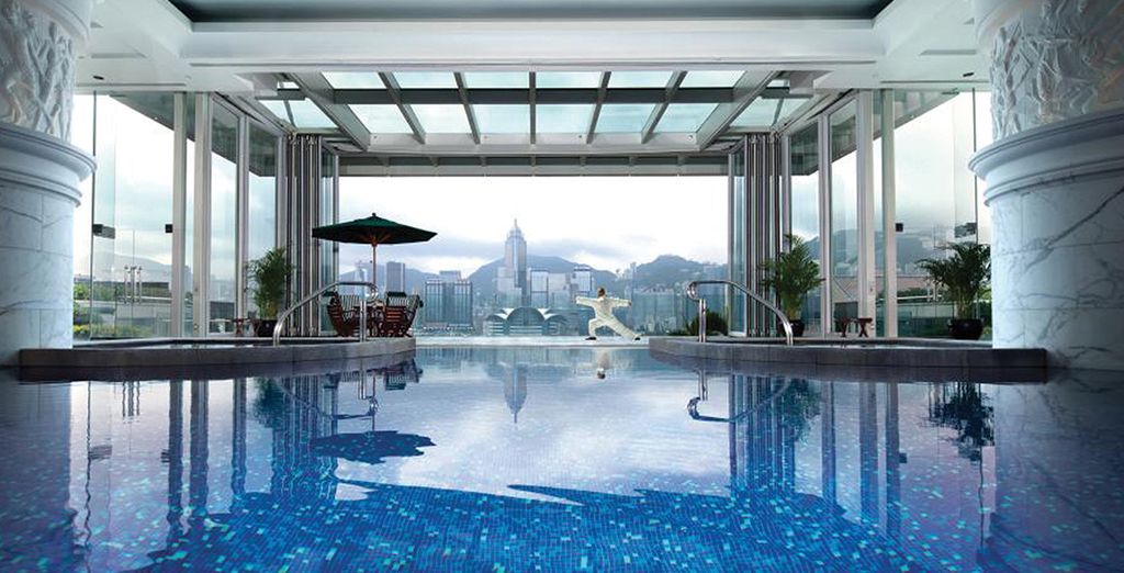 The Peninsula Hong Kong 5* & Fusion Maia Danang 5*