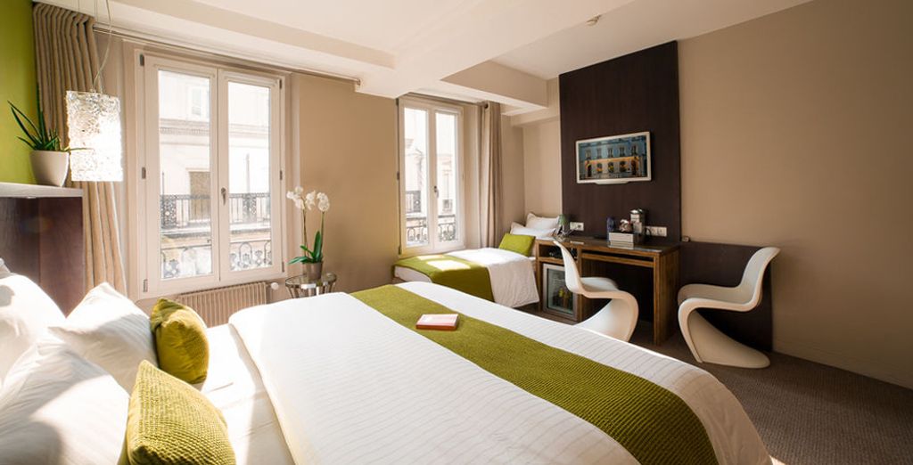 B Montmartre Hotel 4*