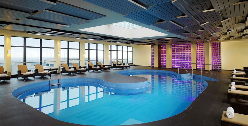 Sheraton Munich Arabellapark Hotel 4*