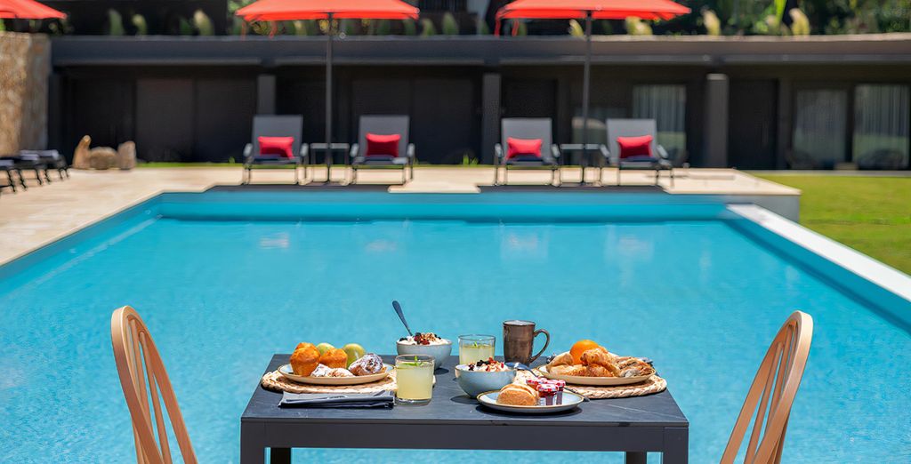 Amantes Villas and Suites